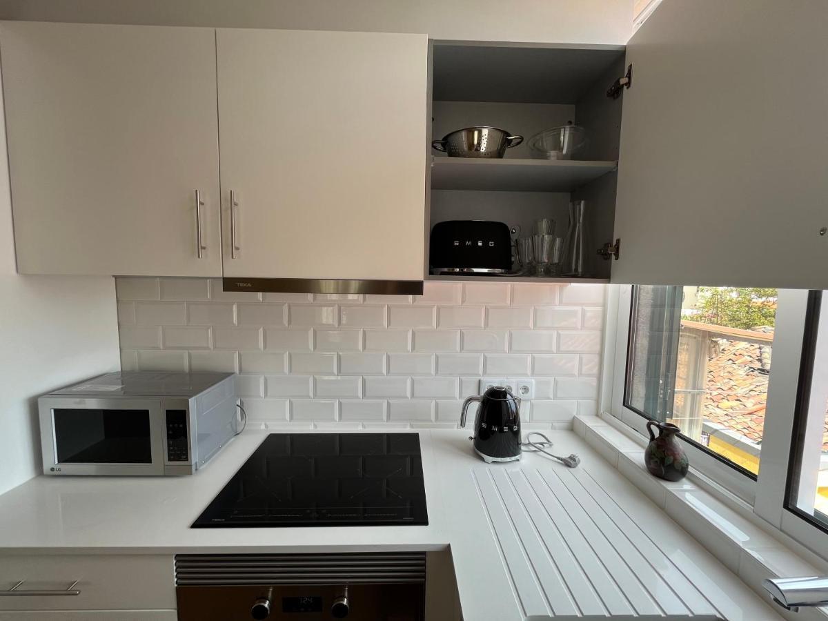 Lovely 2-Bedroom Rental Unit In Historic Funchal Esterno foto