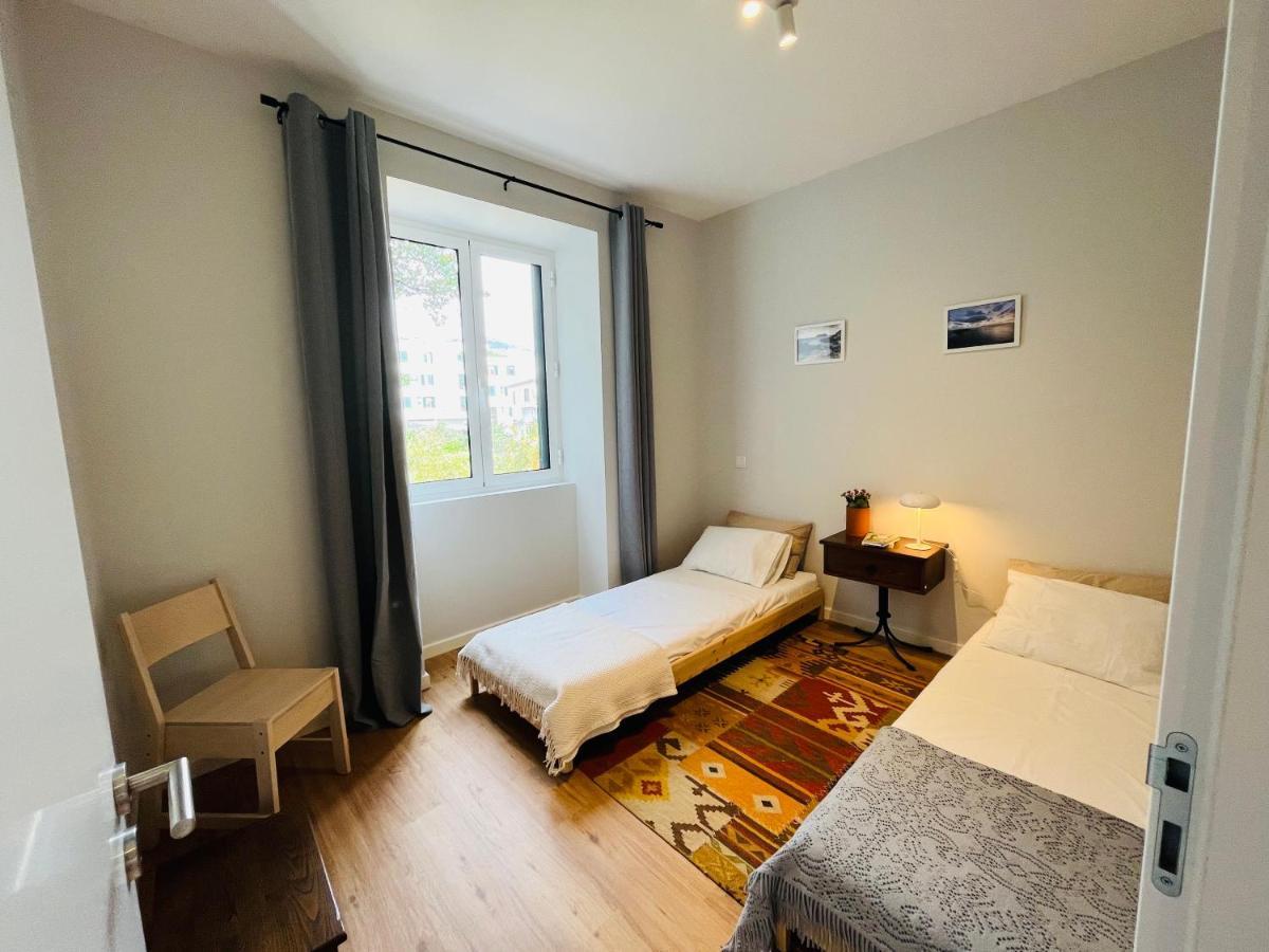 Lovely 2-Bedroom Rental Unit In Historic Funchal Esterno foto